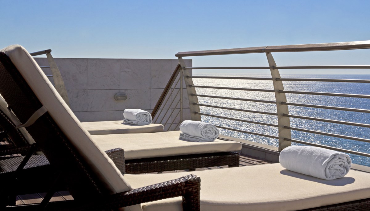 sana-sesimbra-seaview-sun-loungers sana-sesimbra-seaview-sun-loungers