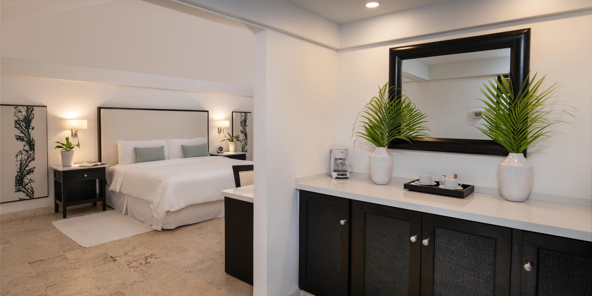 Superior-Casita-room