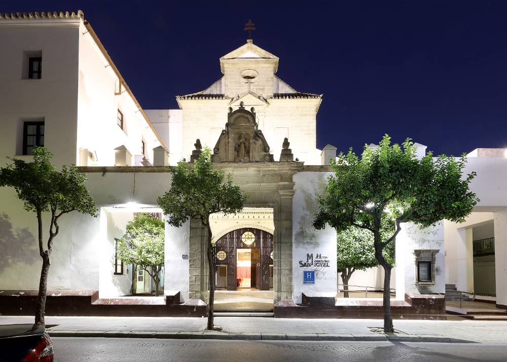 Entrada fachada
