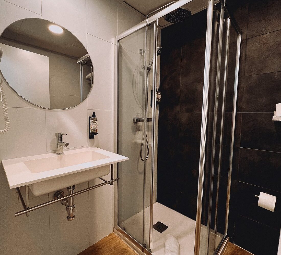 Baño Hotel Victoria Beach 2