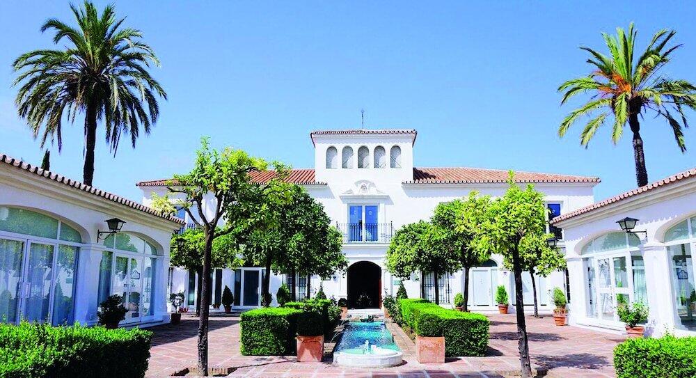 anoreta-suites-exterior-123b803b